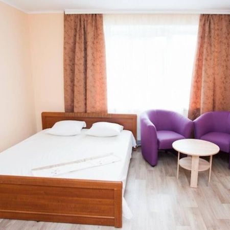 Ferienwohnung Квартира По Ул. Смілянська, 2 Tscherkassy Exterior foto
