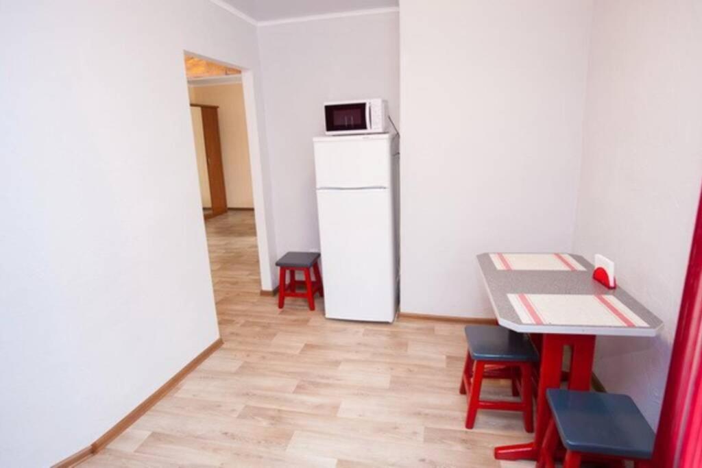 Ferienwohnung Квартира По Ул. Смілянська, 2 Tscherkassy Exterior foto