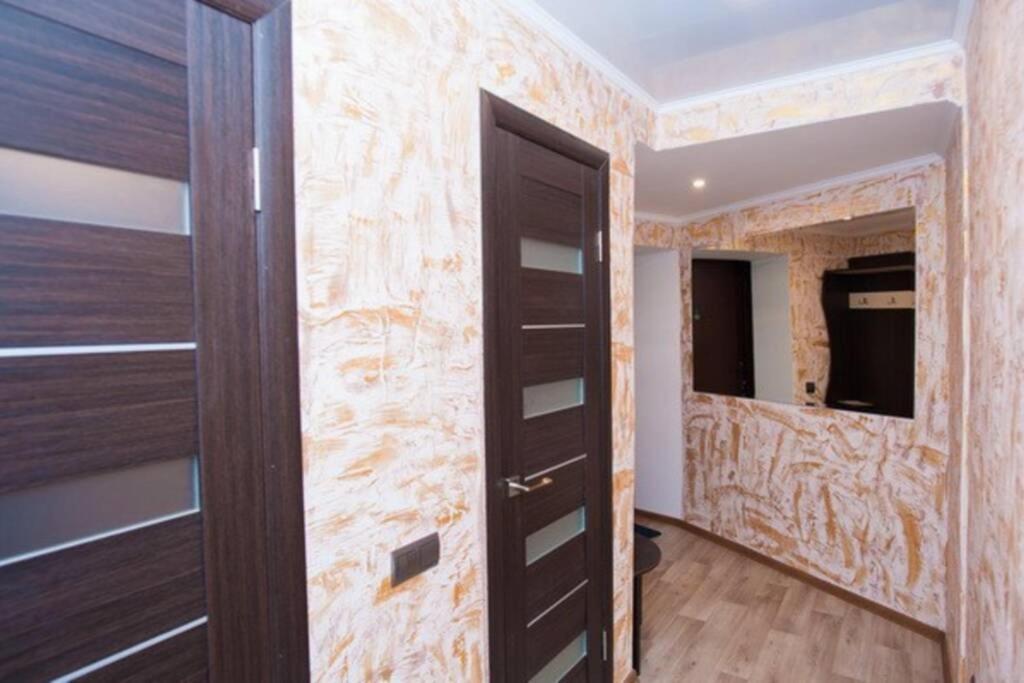 Ferienwohnung Квартира По Ул. Смілянська, 2 Tscherkassy Exterior foto