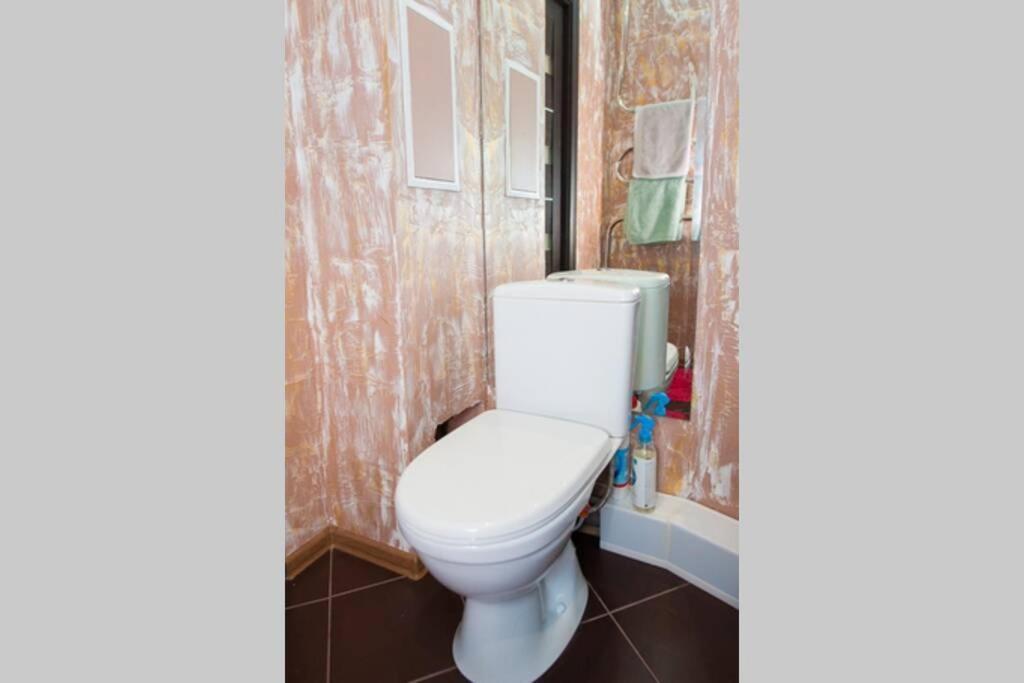 Ferienwohnung Квартира По Ул. Смілянська, 2 Tscherkassy Exterior foto